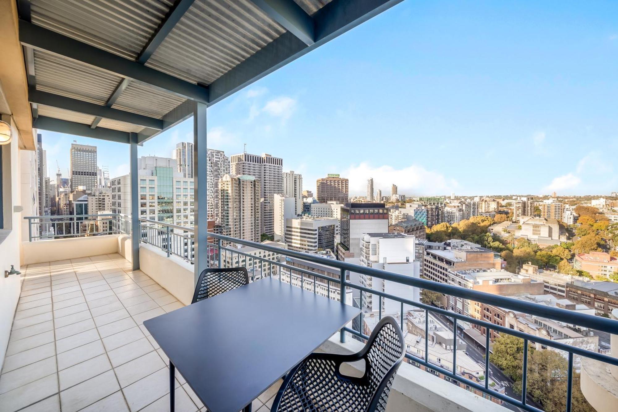 Oaks Sydney Castlereagh Suites Exteriér fotografie