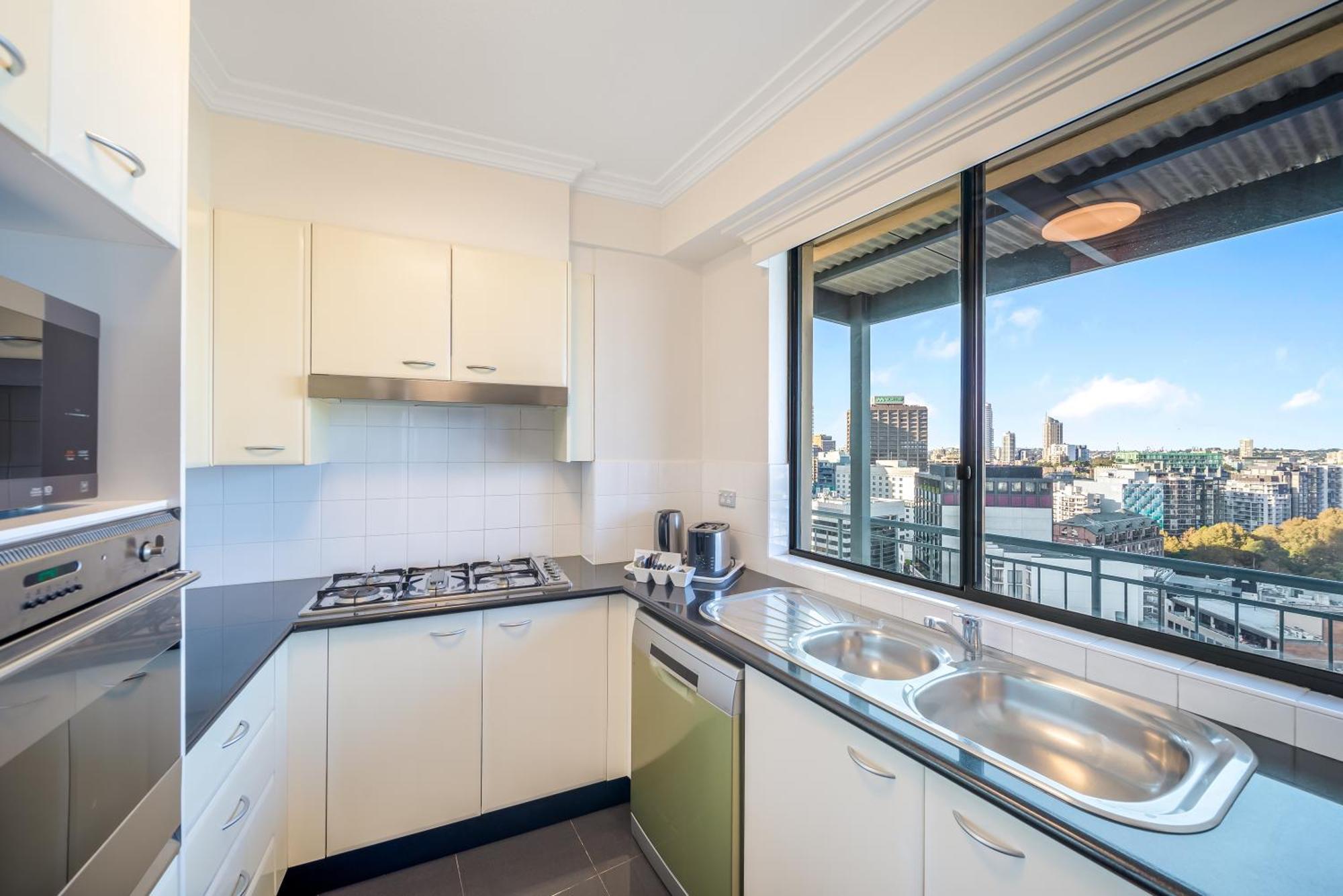 Oaks Sydney Castlereagh Suites Exteriér fotografie